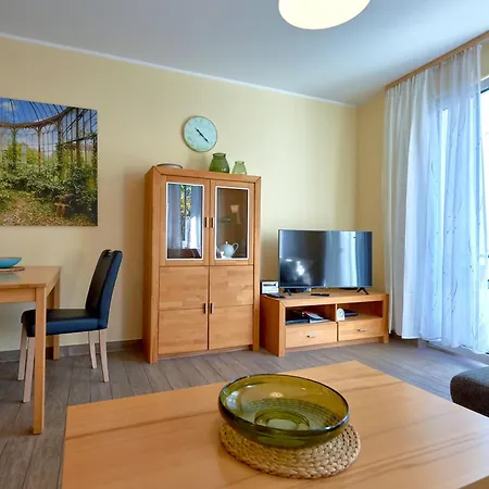 Annika - Apt. 08 Sellin (Rugen)