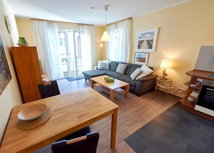 Annika - Apt. 08 Villa Sellin (Rugen)